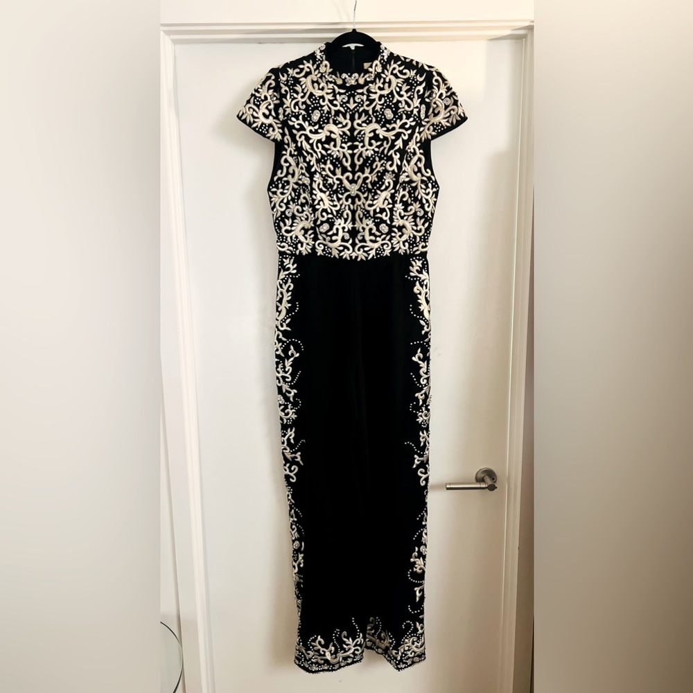 Alice + Olivia Dania Embellished Mock-Neck Cap Sleeve Jumpsuit